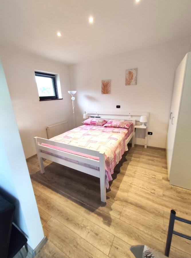 Apartmani Melia Marčelji Esterno foto